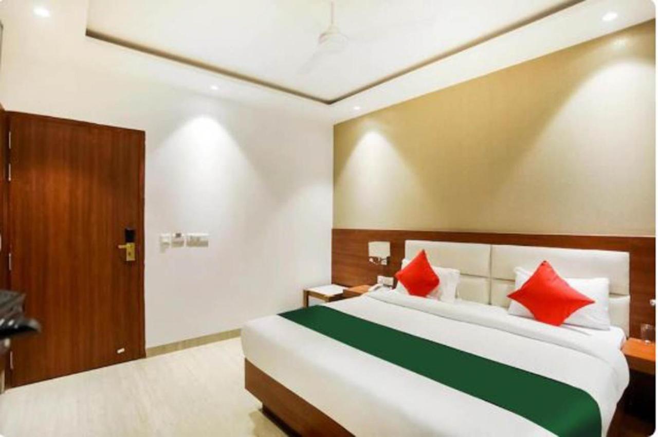 Hotel Royal Sky Luxury Near Delhi Airport New Delhi Luaran gambar